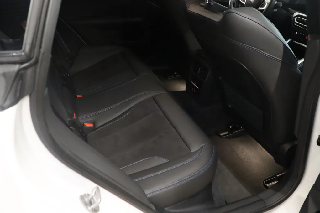 BMW i4 eDrive35 M-Sport