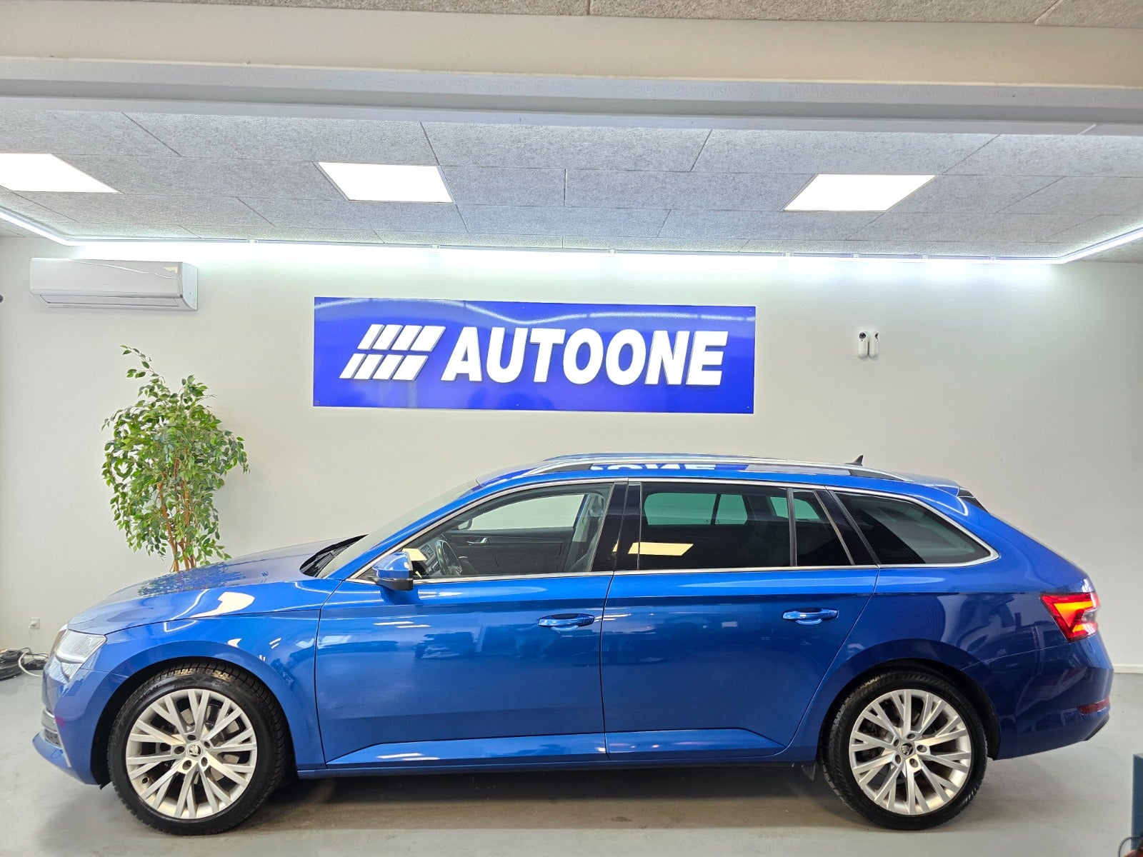 Billede af Skoda Superb 1,4 TSi iV Style Combi DSG