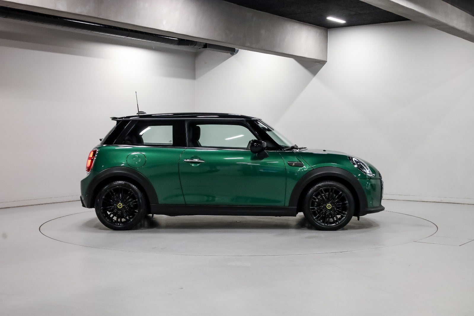 MINI Cooper SE Classic Trim