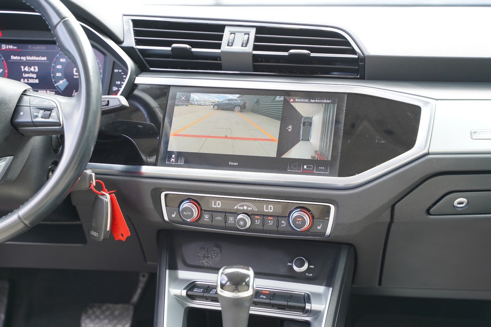 Billede af Audi Q3 35 TFSi Advanced Prestige S-tr.
