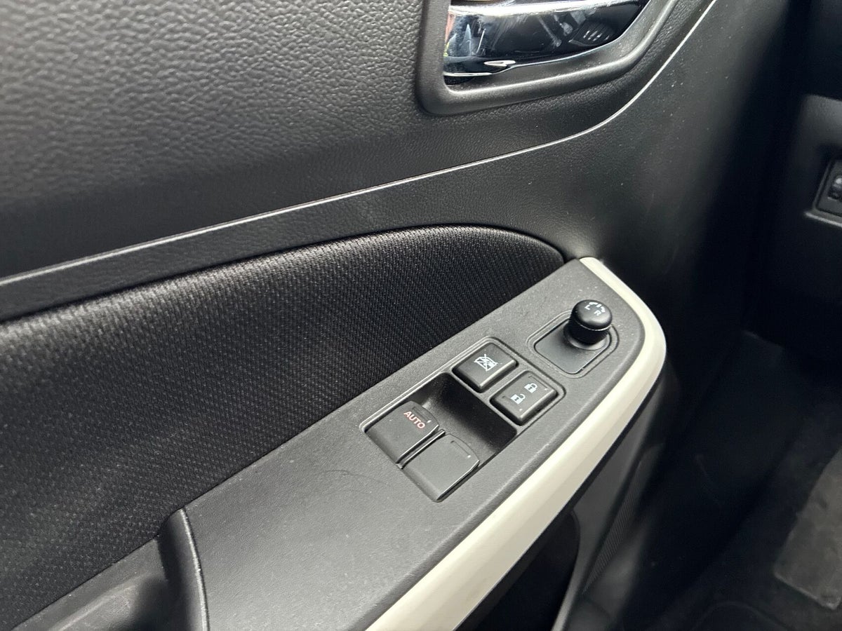 Suzuki Swift Dualjet mHybrid Action billede 16