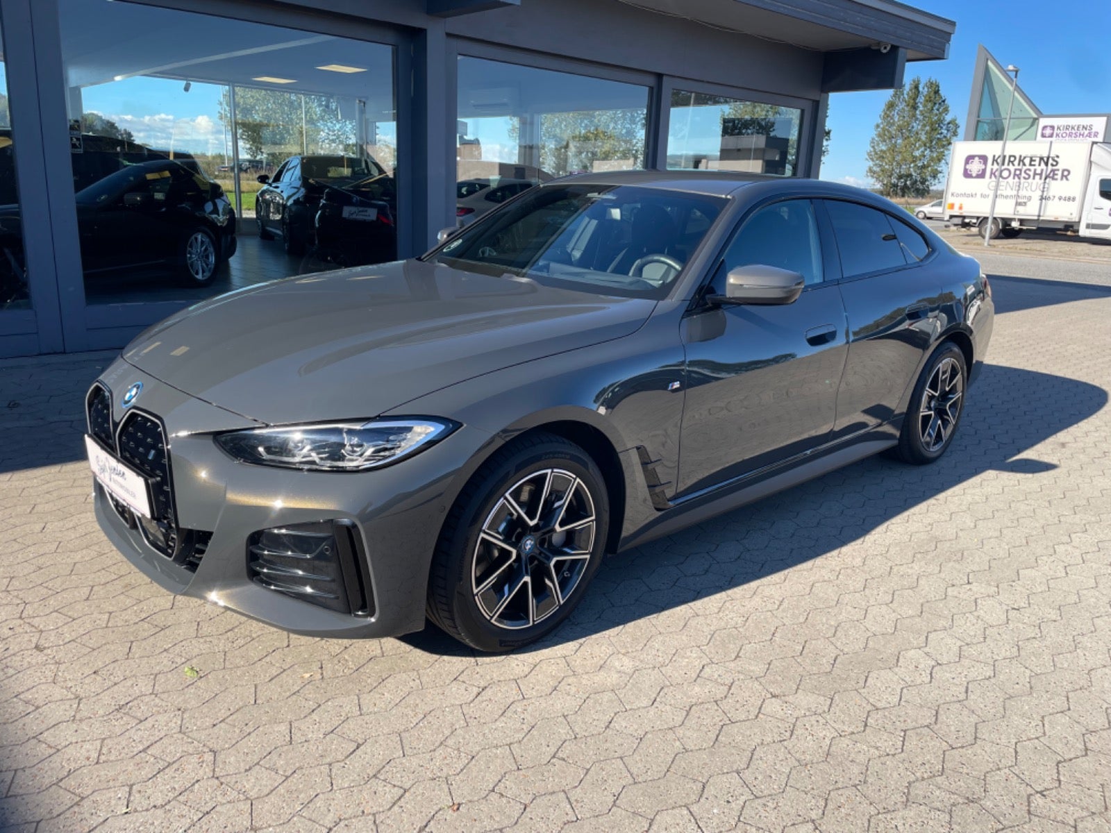 BMW i4 2023