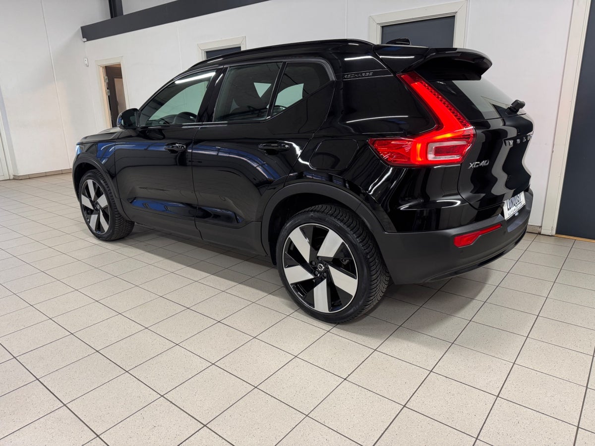Volvo XC40 P6 ReCharge Core
