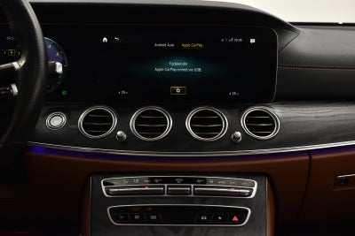 Mercedes E300 de AMG Line Night Edition stc. aut.