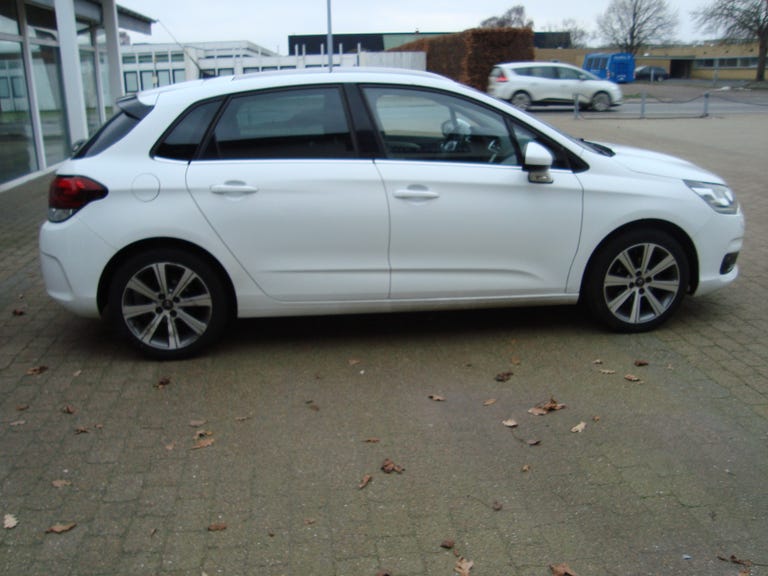 Citroën C4 PureTech 110 Feel Complet