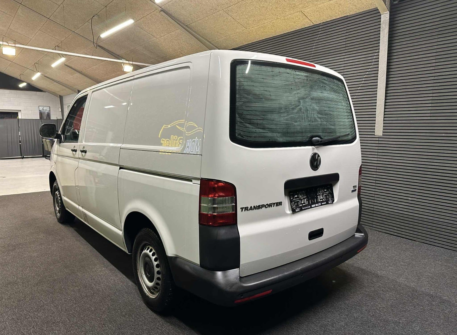 Billede af VW Transporter 2,0 TDi 114 Kassevogn kort BM