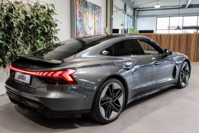 Audi e-tron GT