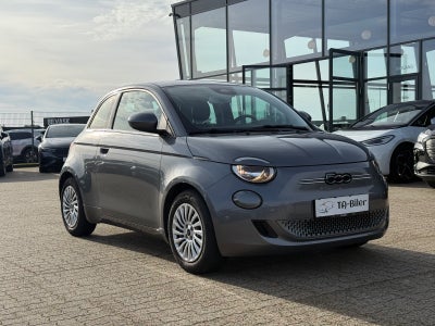 Fiat 500e Action