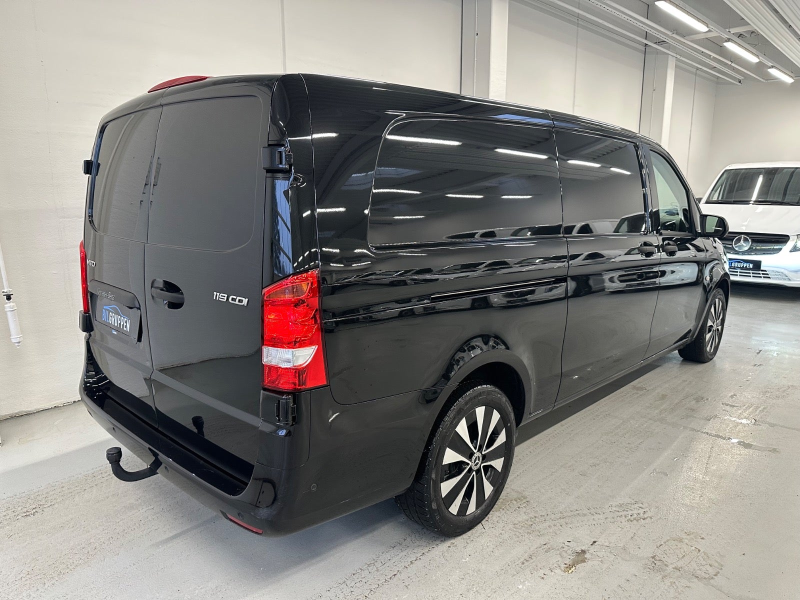 Billede af Mercedes Vito 119 2,0 CDi Kassevogn aut. XL RWD