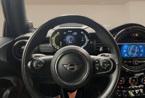 MINI Cooper SE Experience