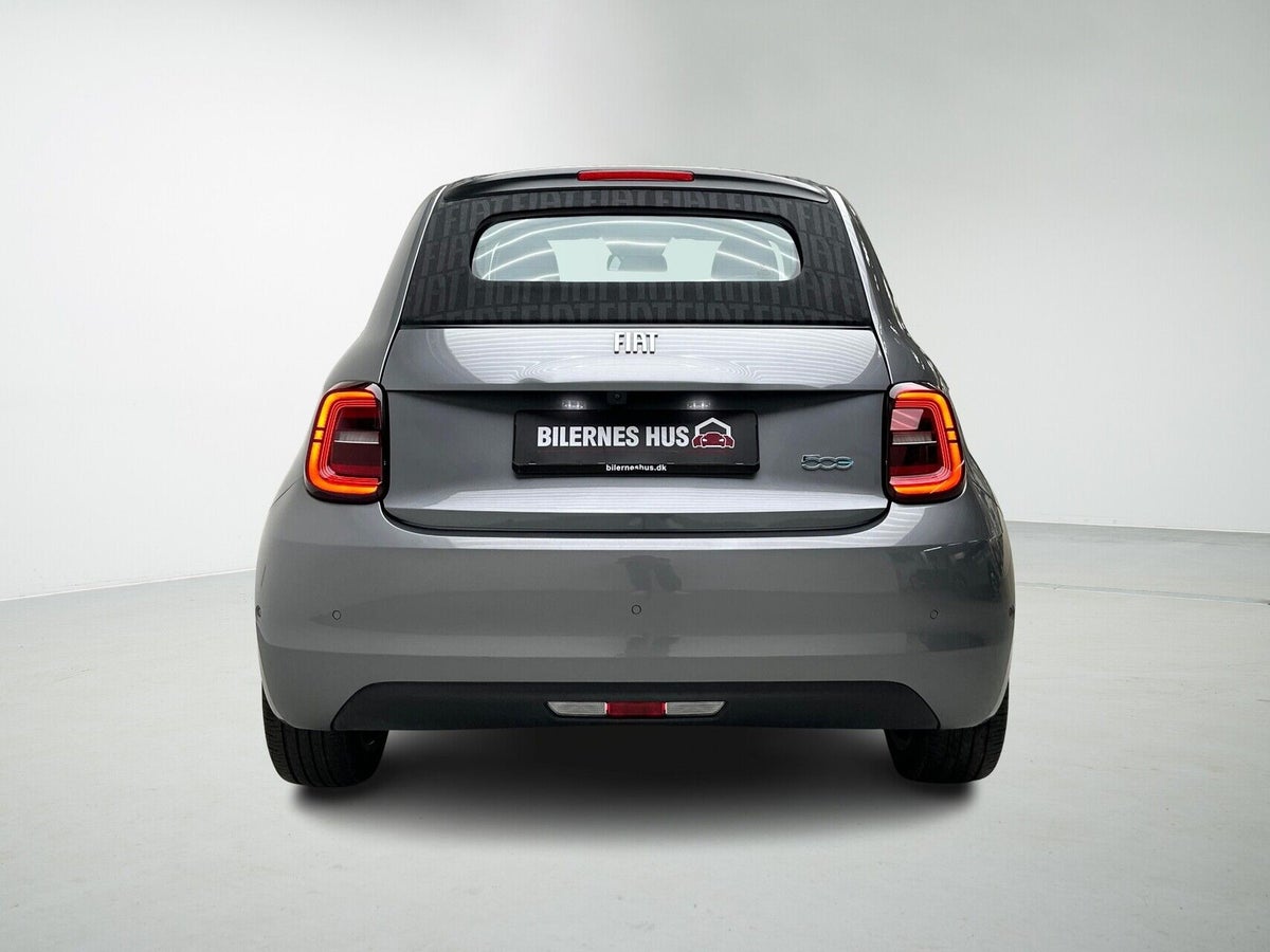 Fiat 500e la Prima Cabrio billede 7
