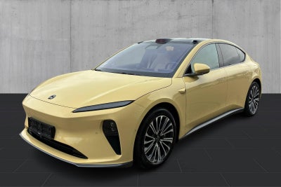 NIO ET5 75 Standard Range 4d