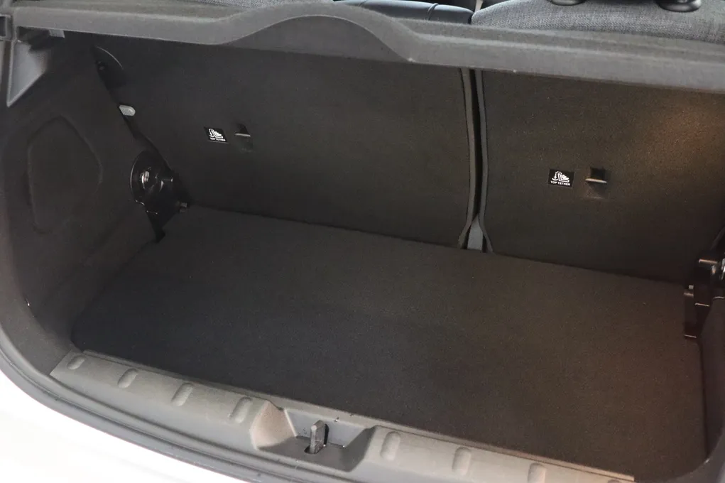 MINI Cooper SE Trim M