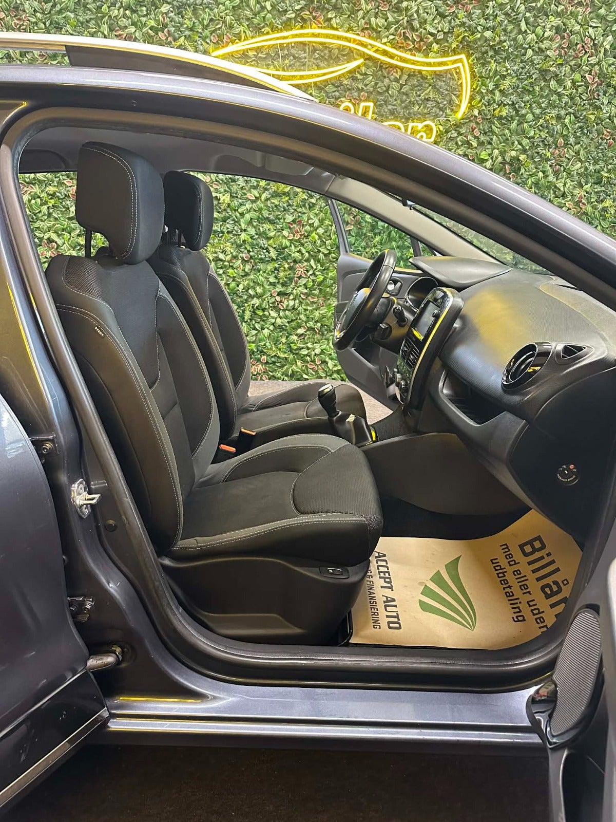 Billede af Renault Clio IV 1,5 dCi 90 Zen Sport Tourer