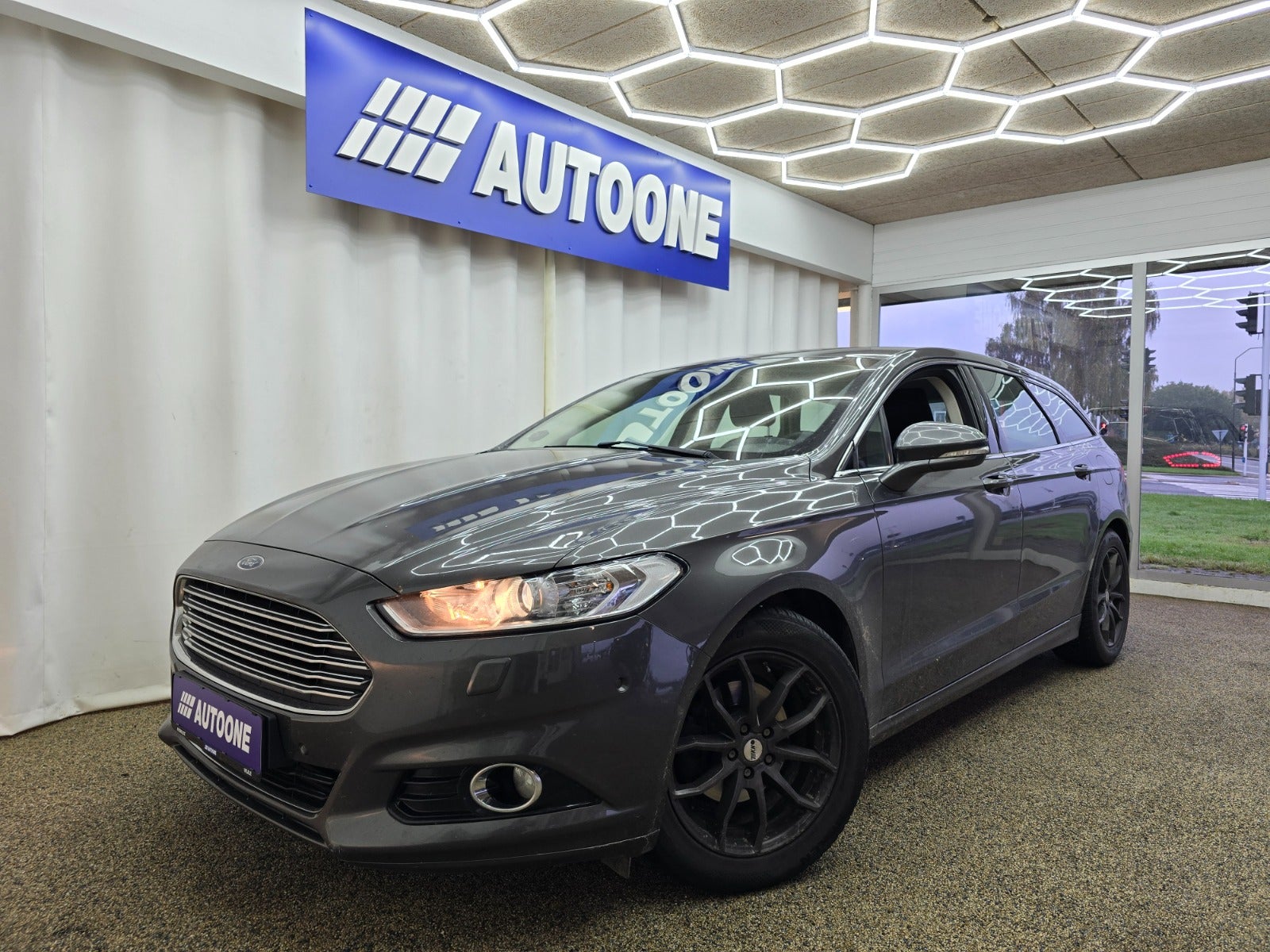 Ford Mondeo 2015