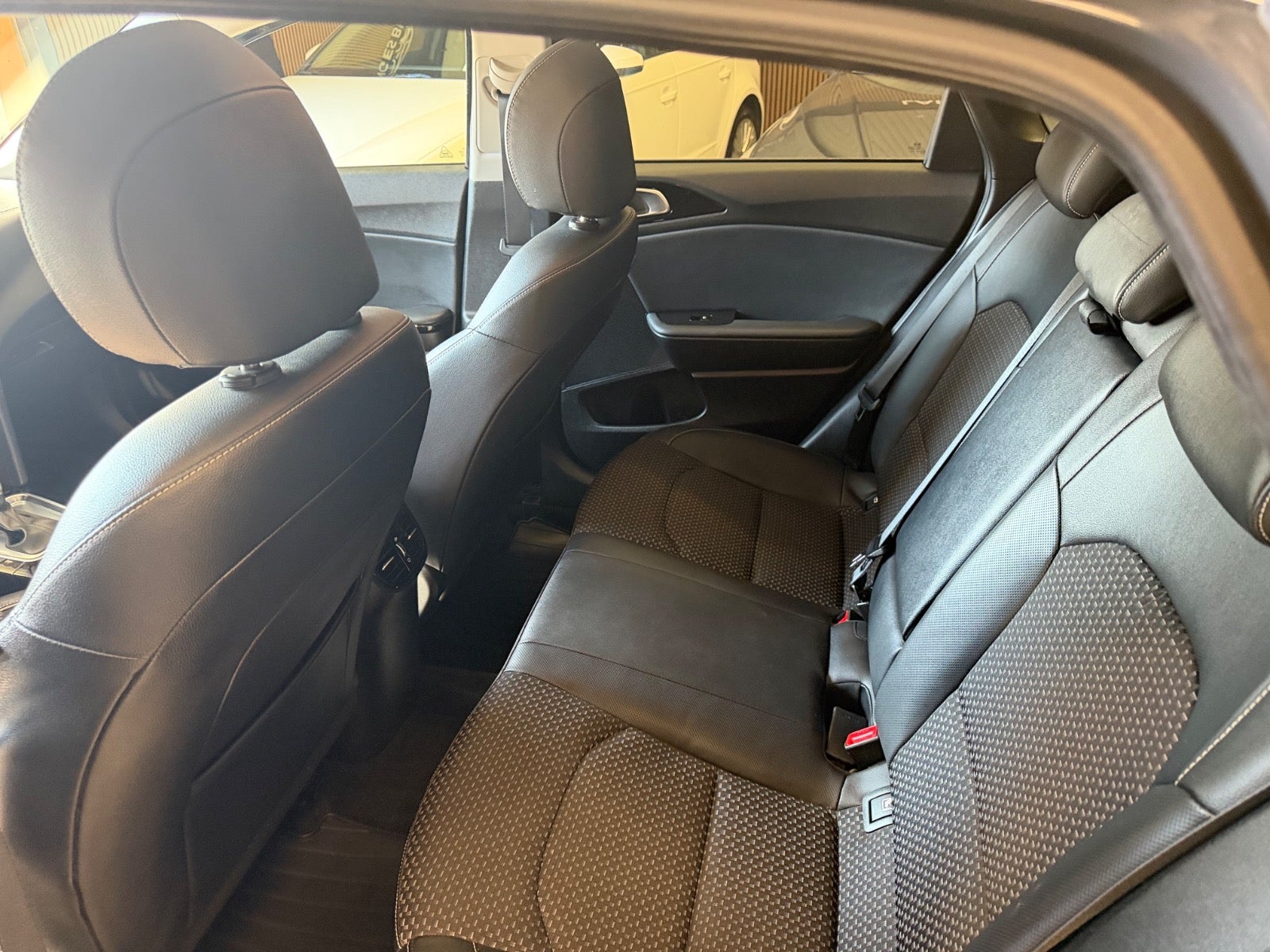 Kia Ceed T-GDi Comfort DCT - billede 11