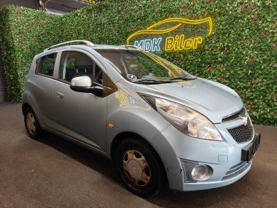 Chevrolet Spark 1,0 LS 5d