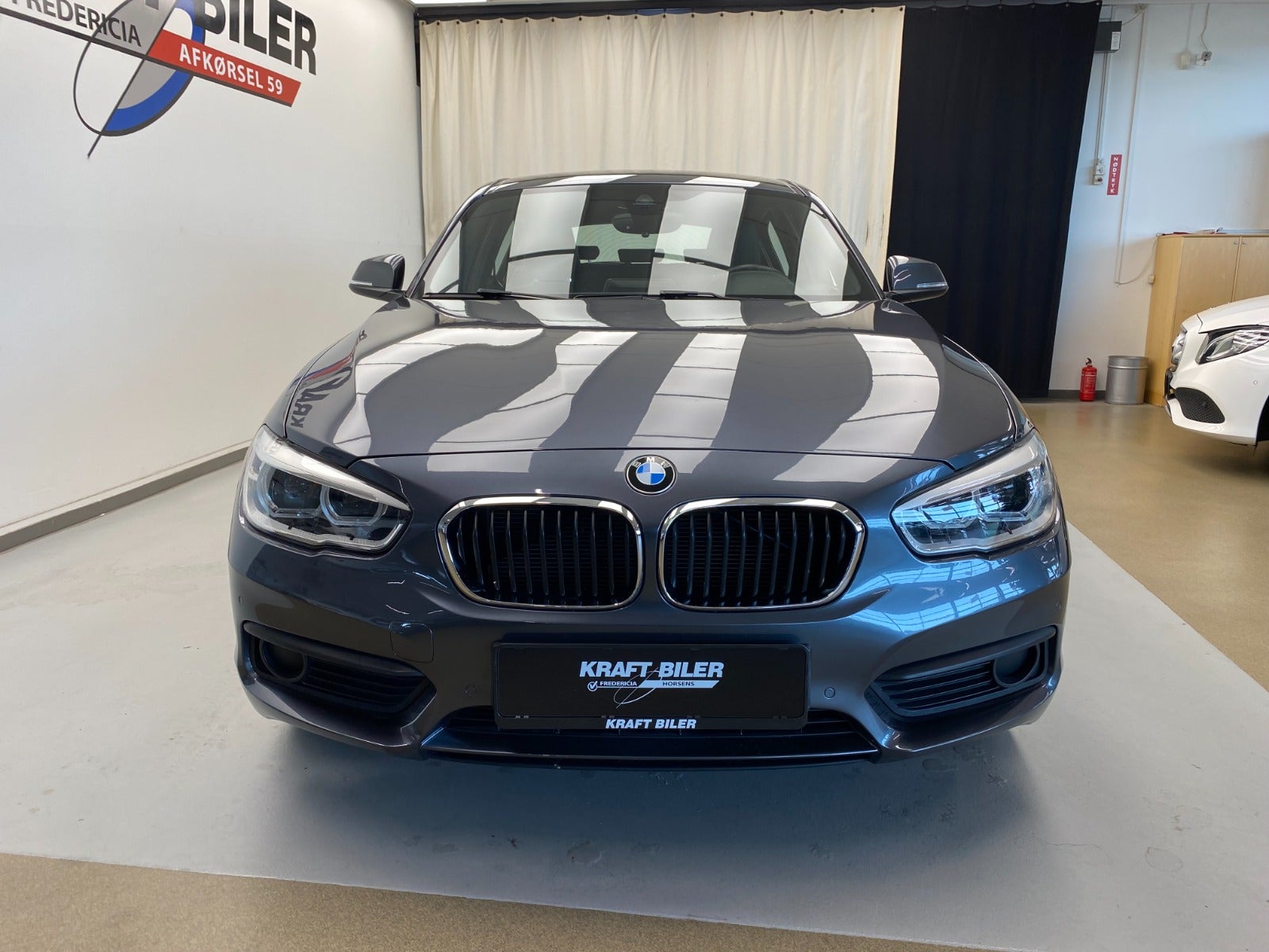 Billede af BMW 118i 1,5 Advantage aut.