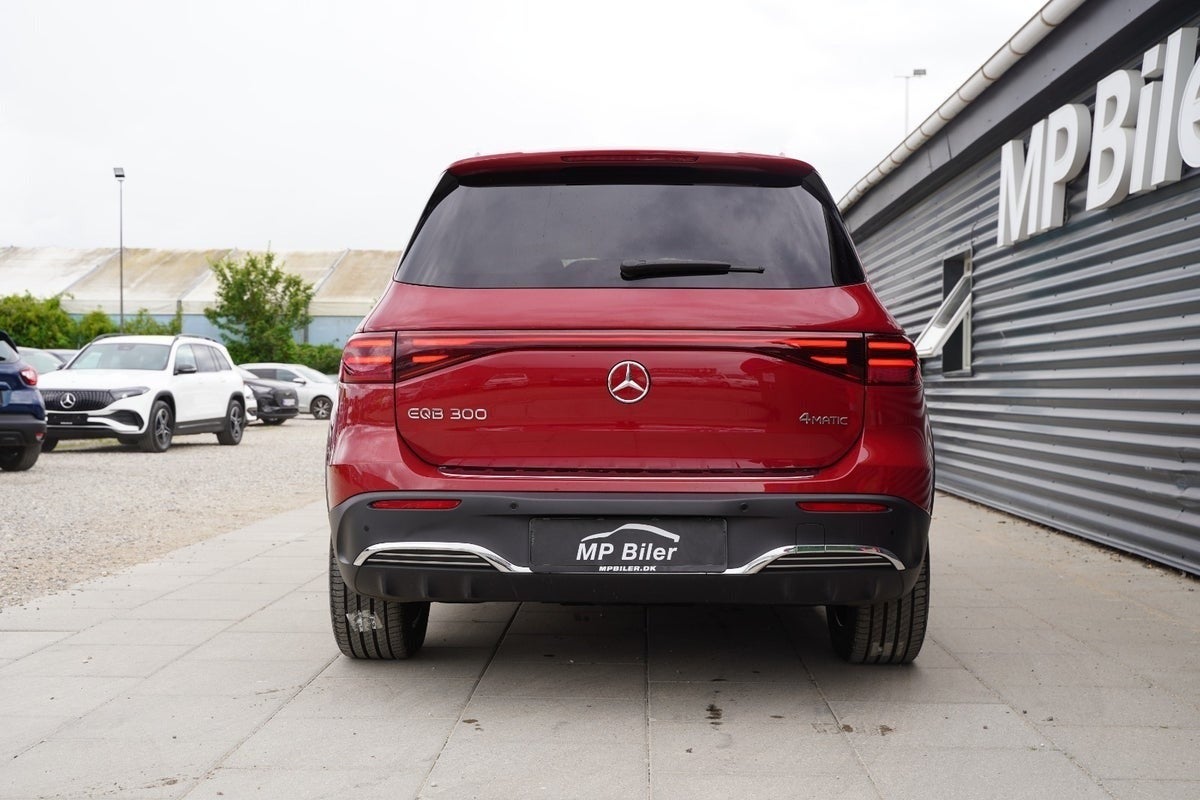 Billede af Mercedes EQB300  AMG Line 4Matic