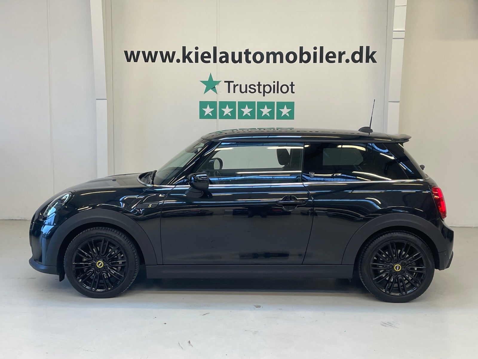MINI Cooper SE Yours Trim