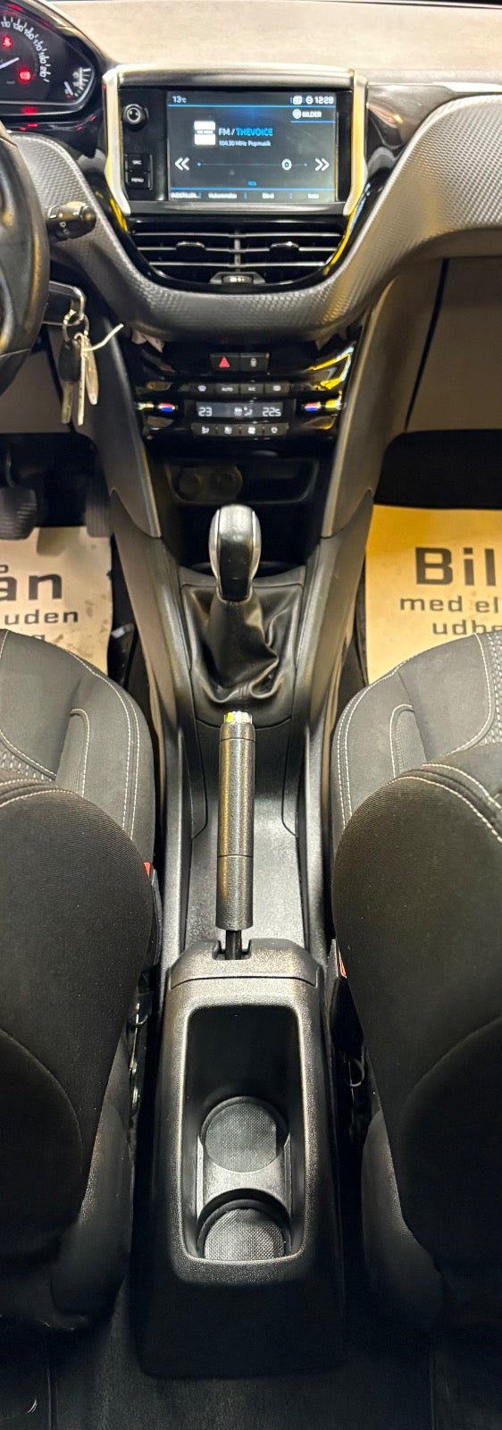 Billede af Peugeot 208 1,2 PureTech 82 Allure Sky