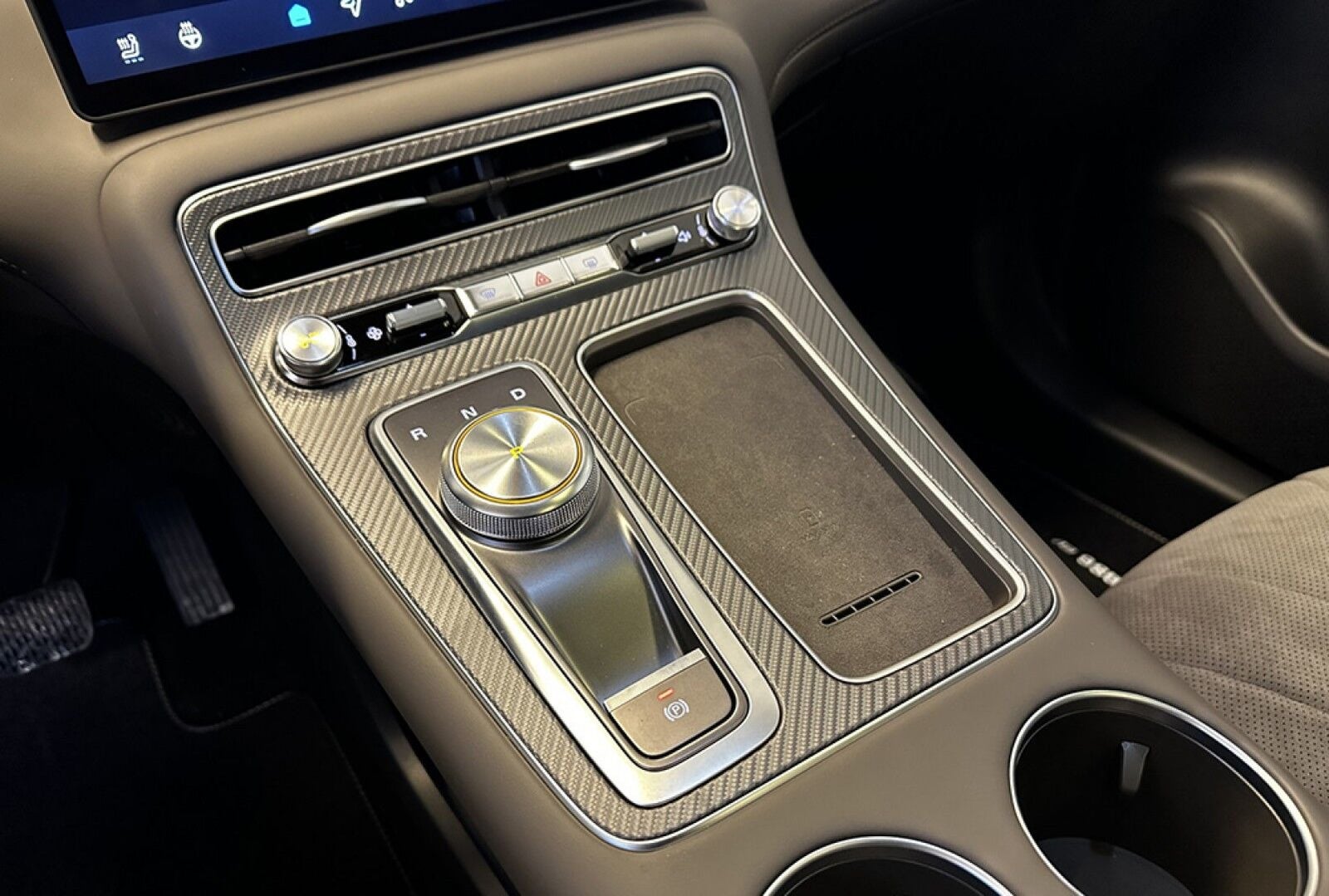MG MGS6 Luxury Performance AWD