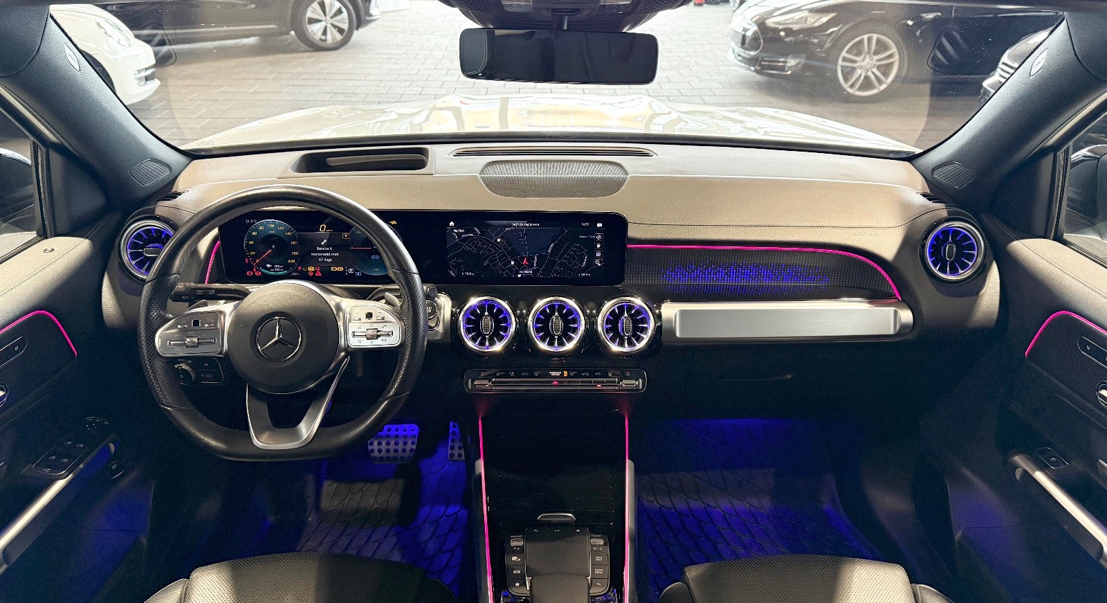 Billede af Mercedes EQB300  AMG Line 4Matic