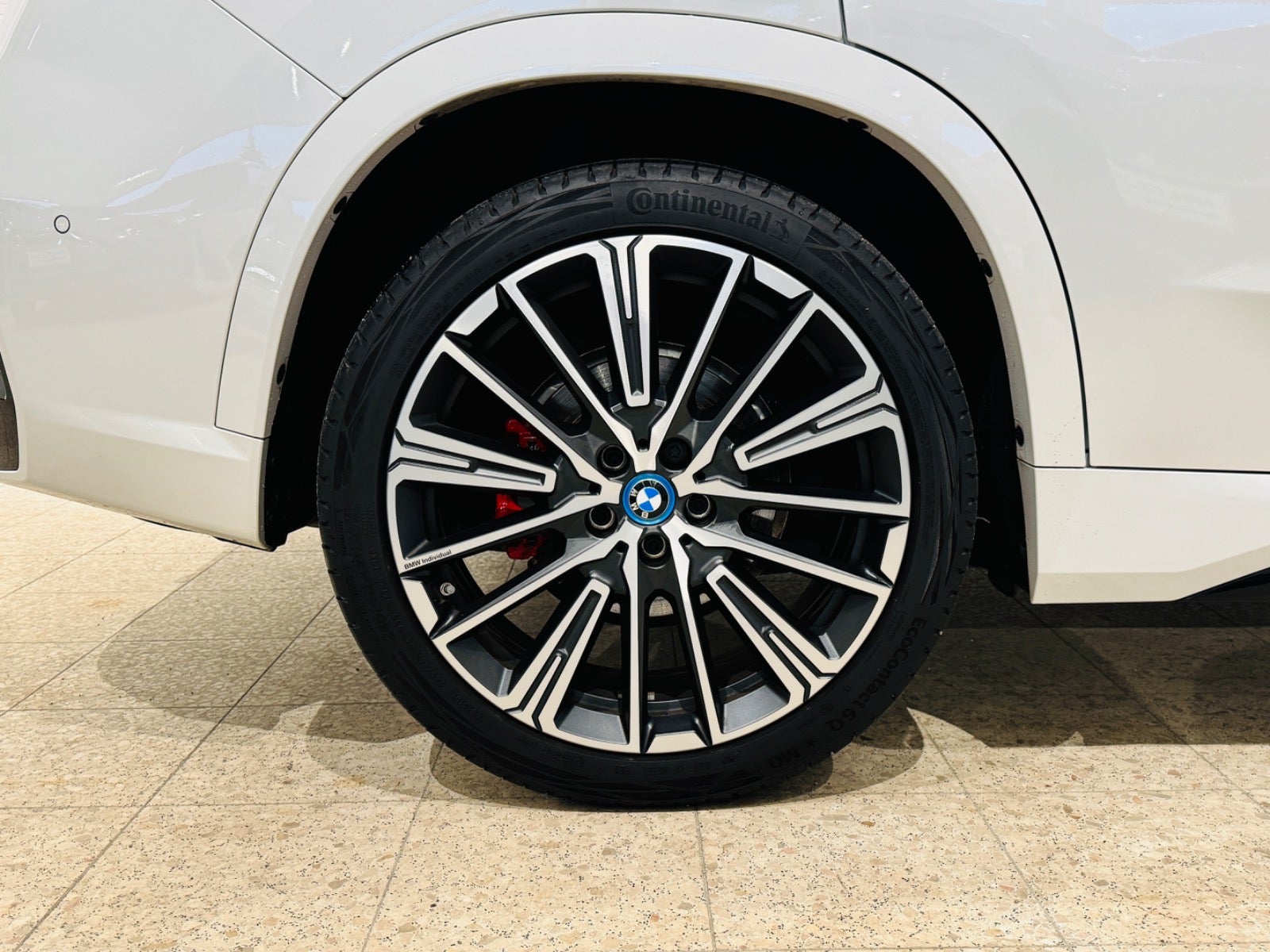 BMW iX1  xDrive30 Fully Charged M-Sport,  5-dørs