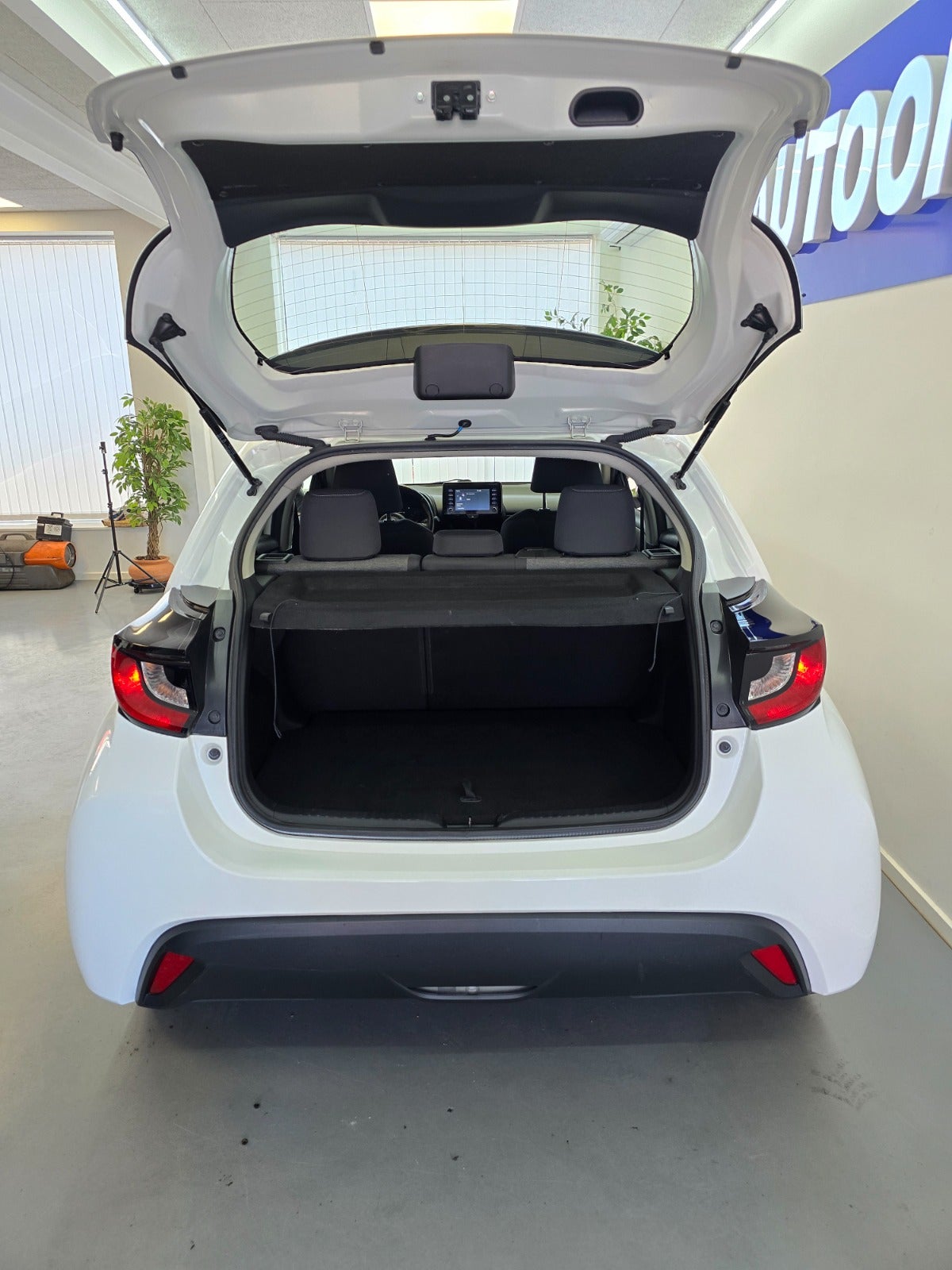 Billede af Toyota Yaris 1,5 Hybrid H2 e-CVT