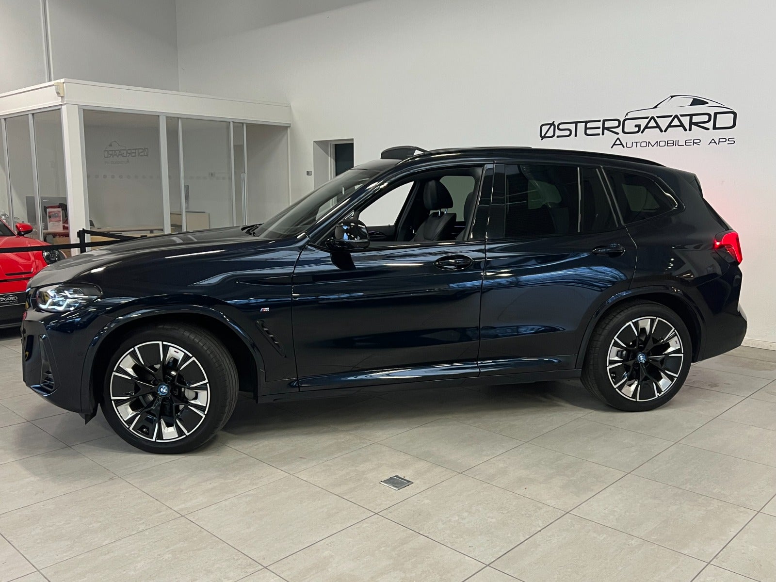 BMW iX3 2023