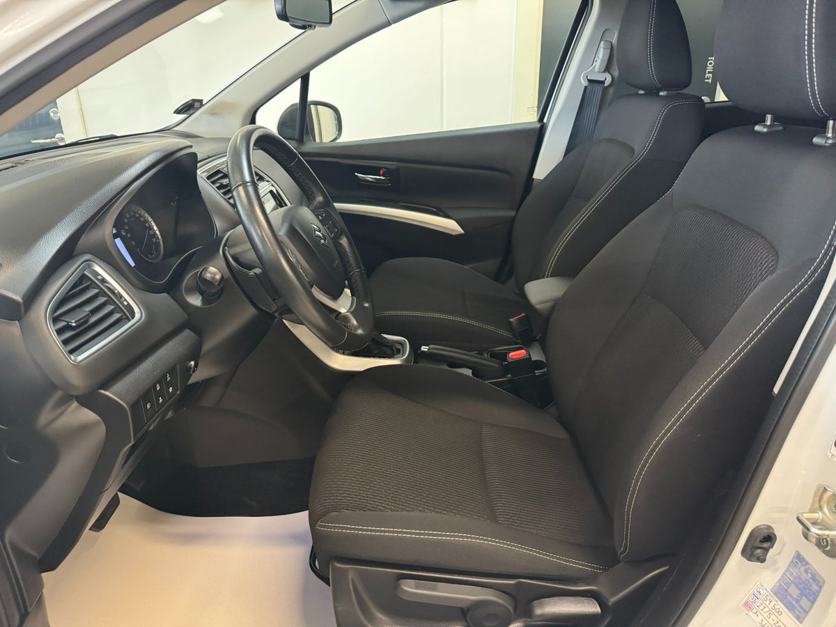 Suzuki S-Cross mHybrid Active aut.