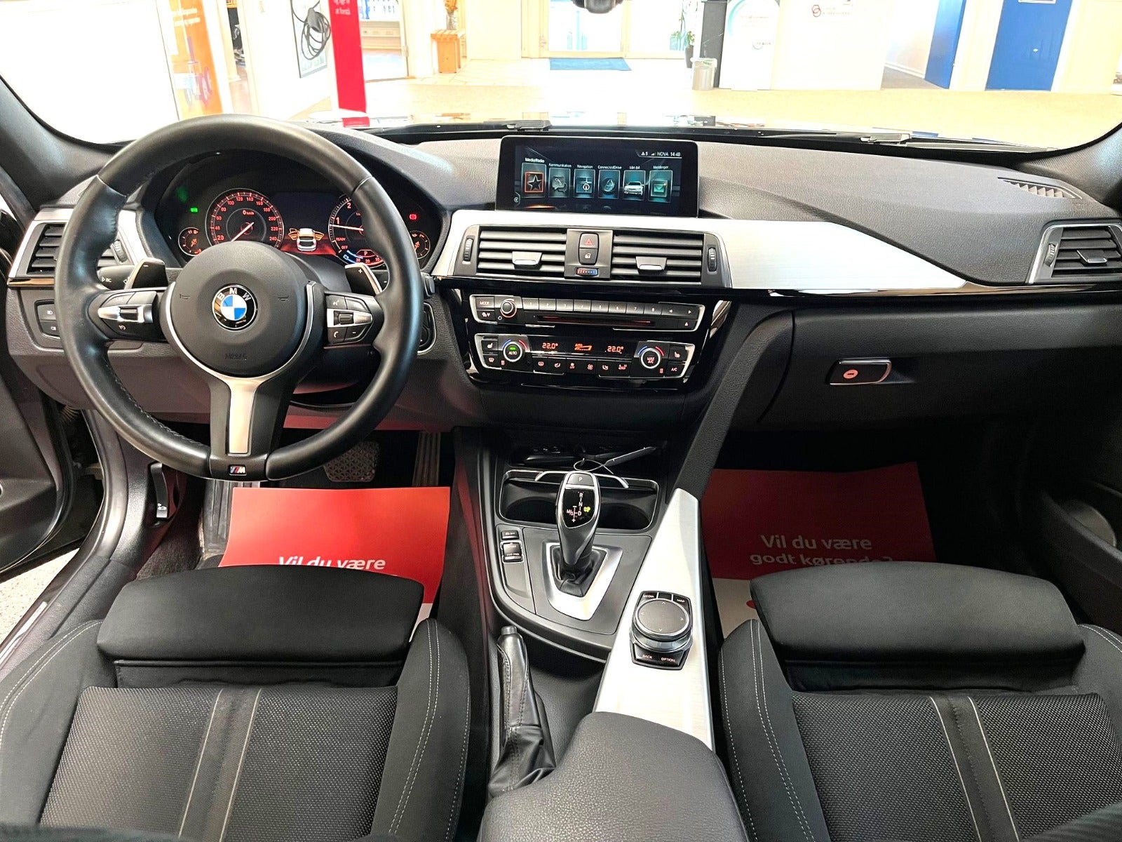 BMW 330d 2016