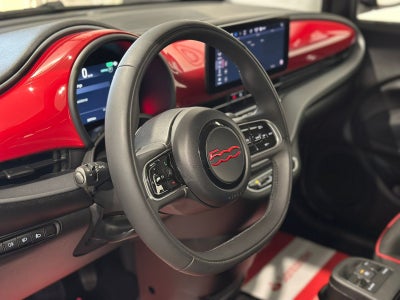 Fiat 500e (RED)