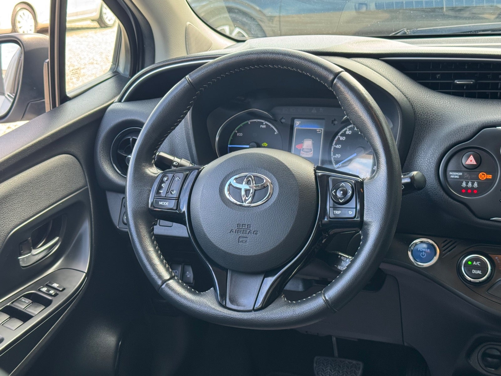 Billede af Toyota Yaris 1,5 Hybrid H2 Premium e-CVT