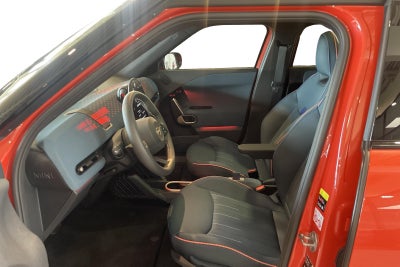 MINI Cooper E Favoured Trim M MINI Cooper E Favoured Trim M - 4