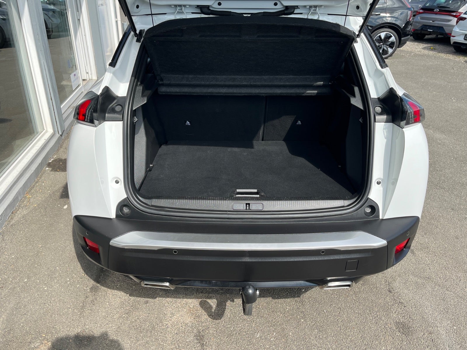 Billede af Peugeot 2008 1,2 PureTech 130 Allure EAT8