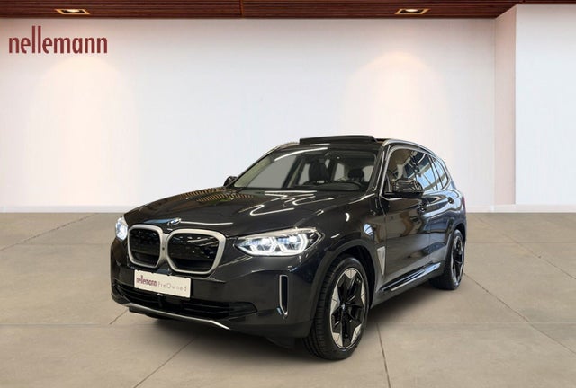 BMW iX3 Charged Plus