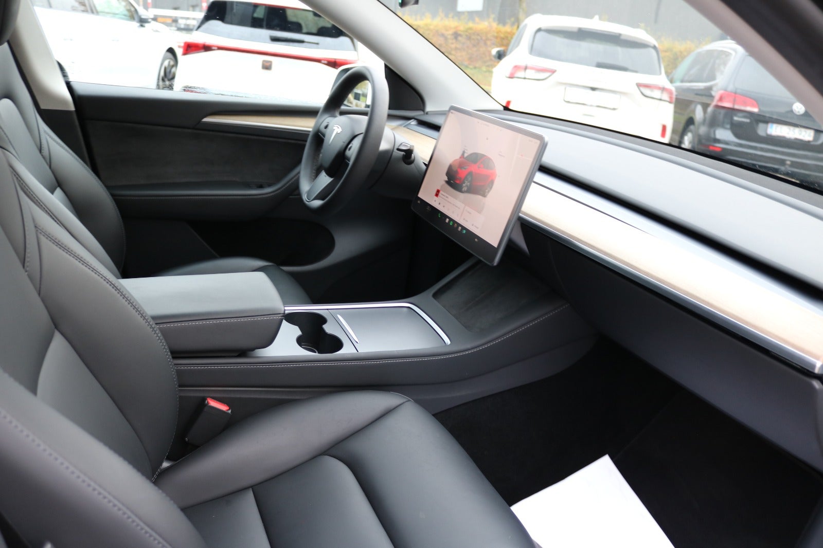 Tesla Model Y RWD