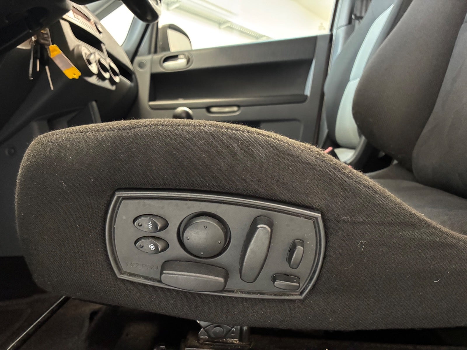 Billede af Mitsubishi Colt 1,3 Elegance Allshift Coopack