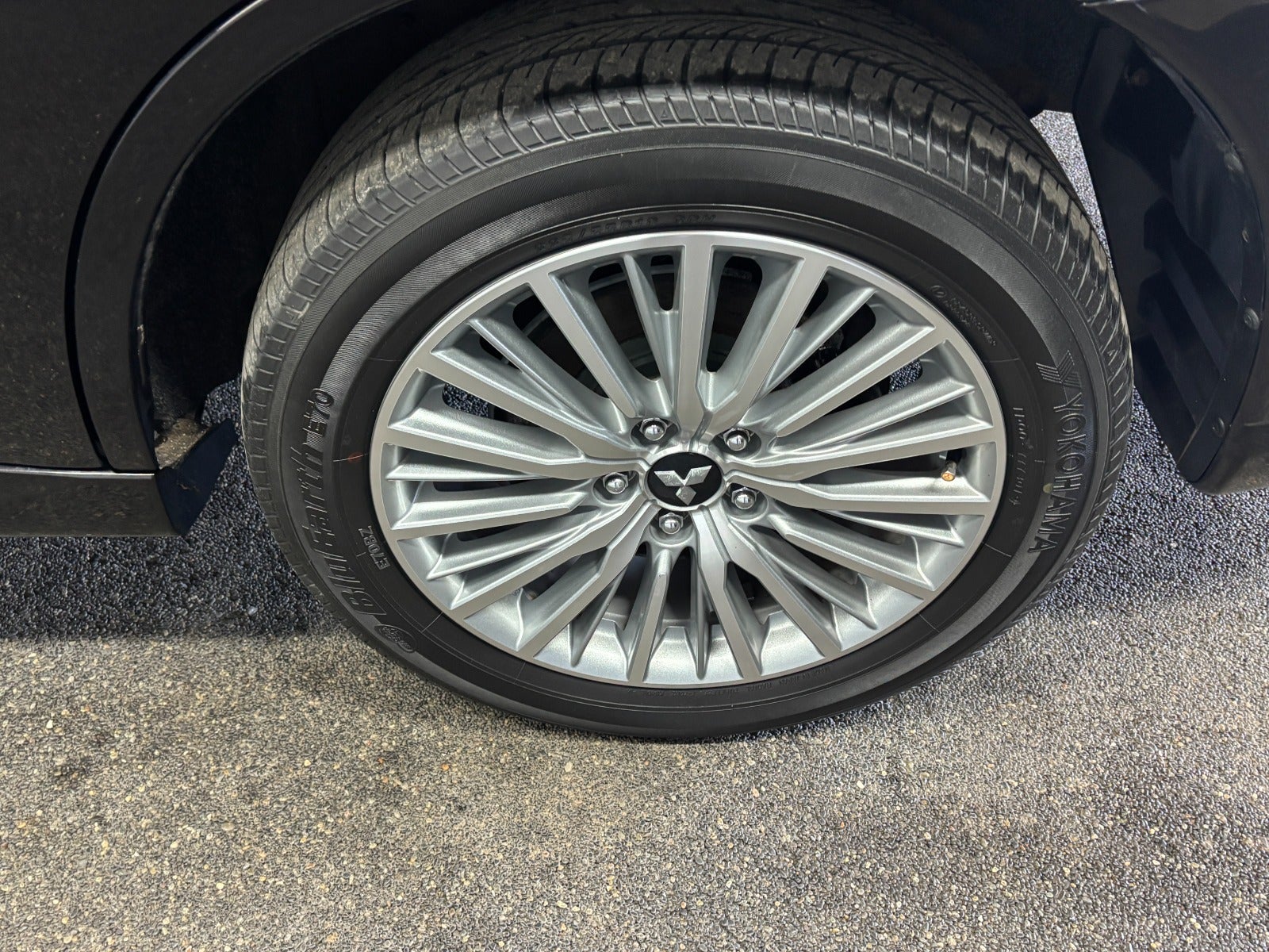 Billede af Mitsubishi Outlander 2,4 PHEV Instyle CVT 4WD