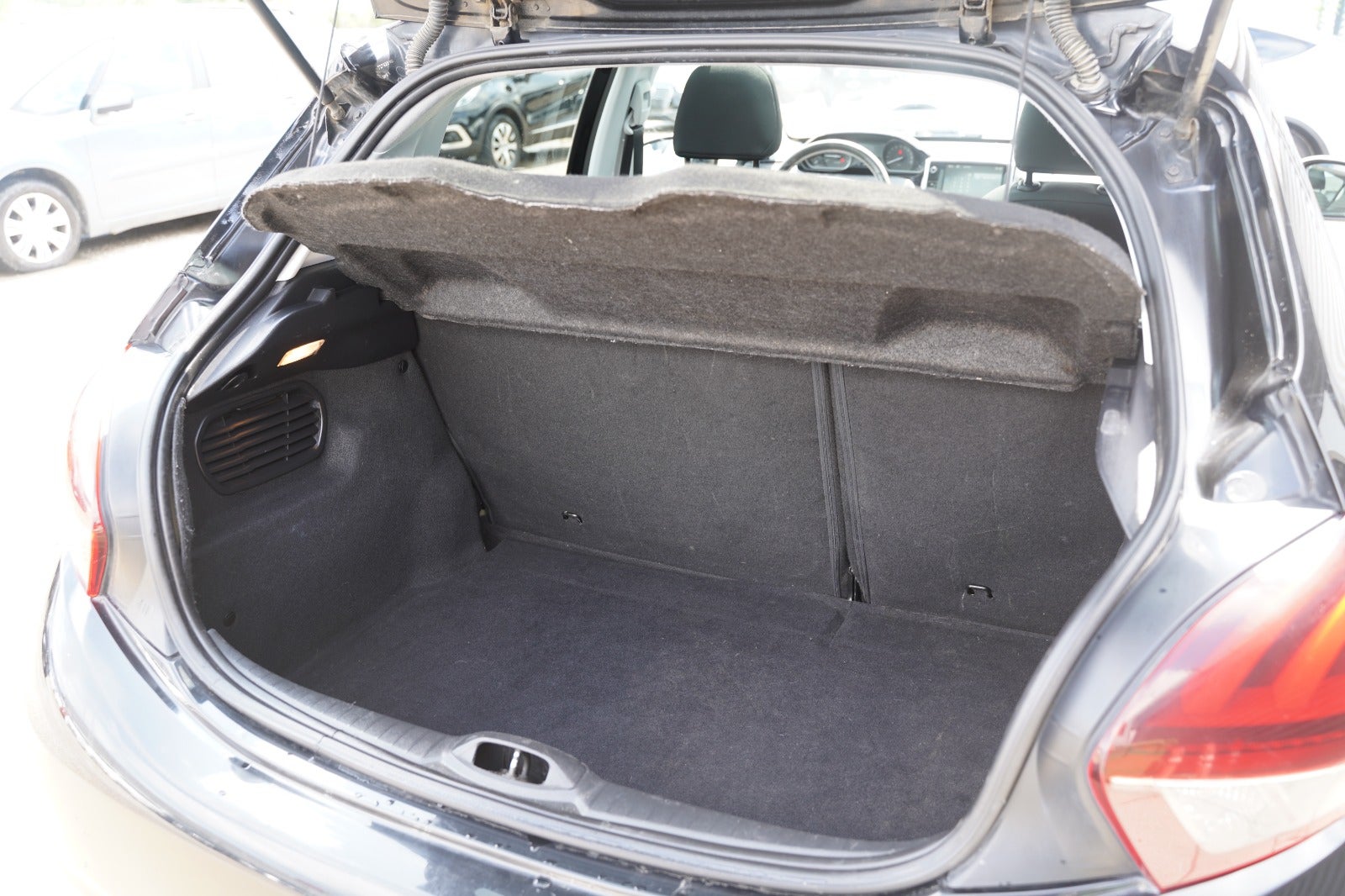 Billede af Peugeot 208 1,2 VTi 82 Intense
