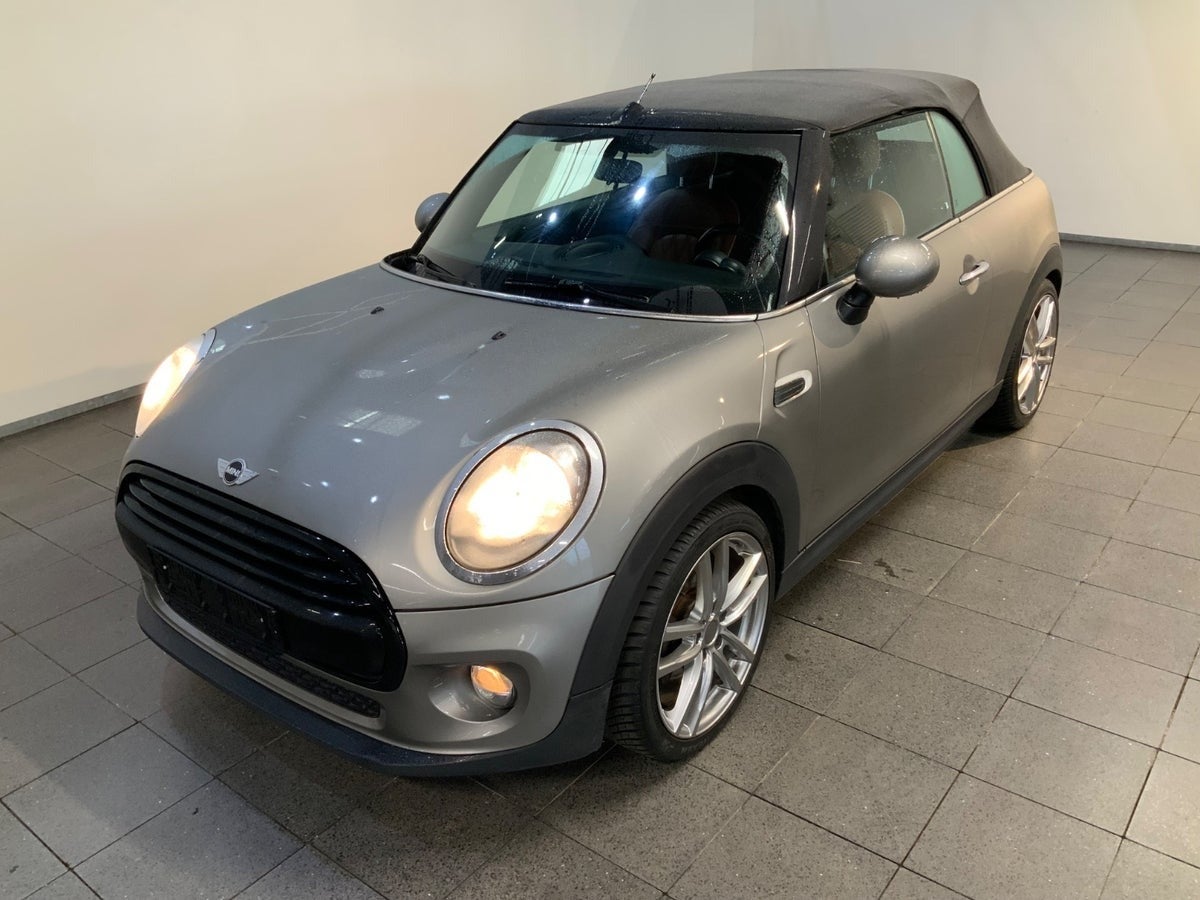 MINI Cooper (1/8)