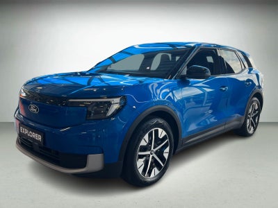 Ford Explorer Select Extended Range