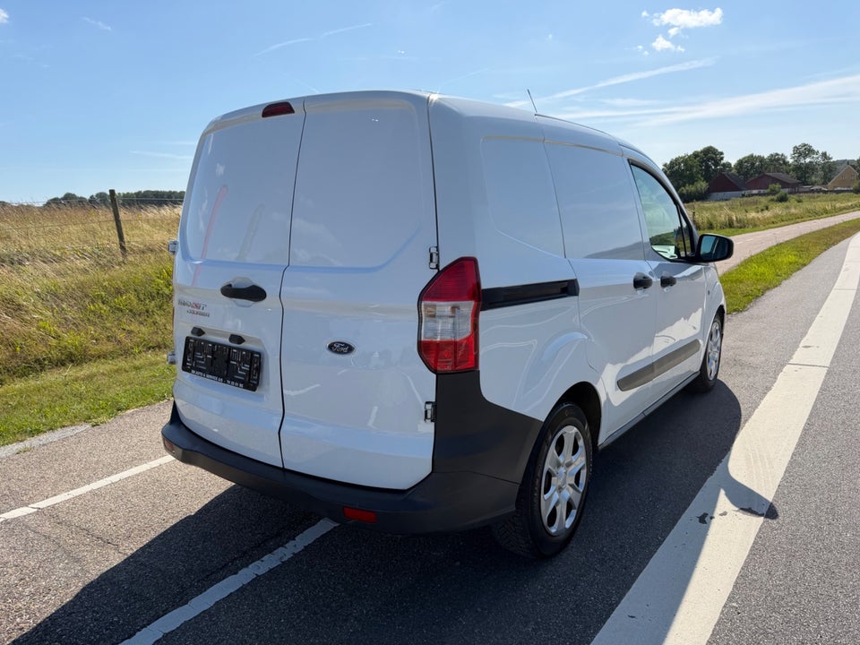 Ford Transit Courier, Billede 5
