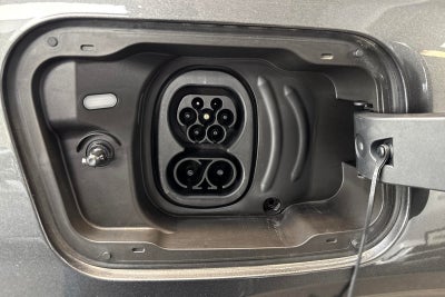 Ford Explorer Premium Extended Range