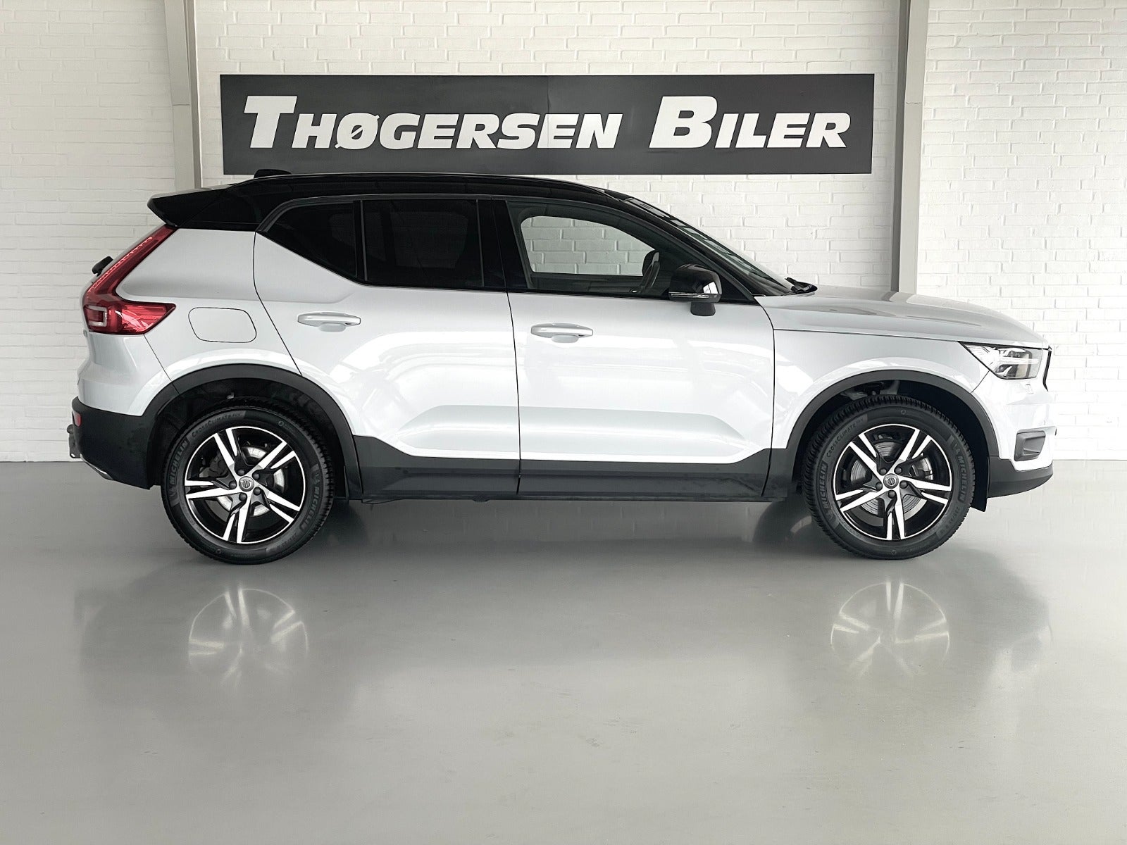 Billede af Volvo XC40 2,0 T4 190 R-Design aut.