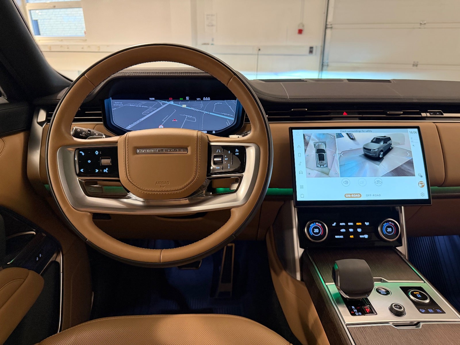 Land Rover – Range Rover