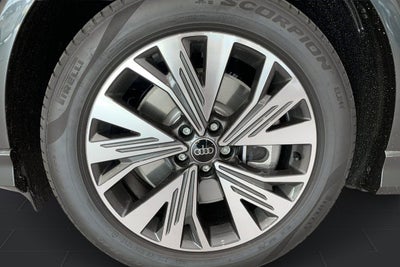 Audi Q4 e-tron Progress quattro