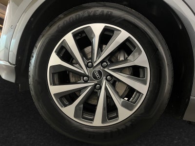 Audi Q6 e-tron S-line quattro