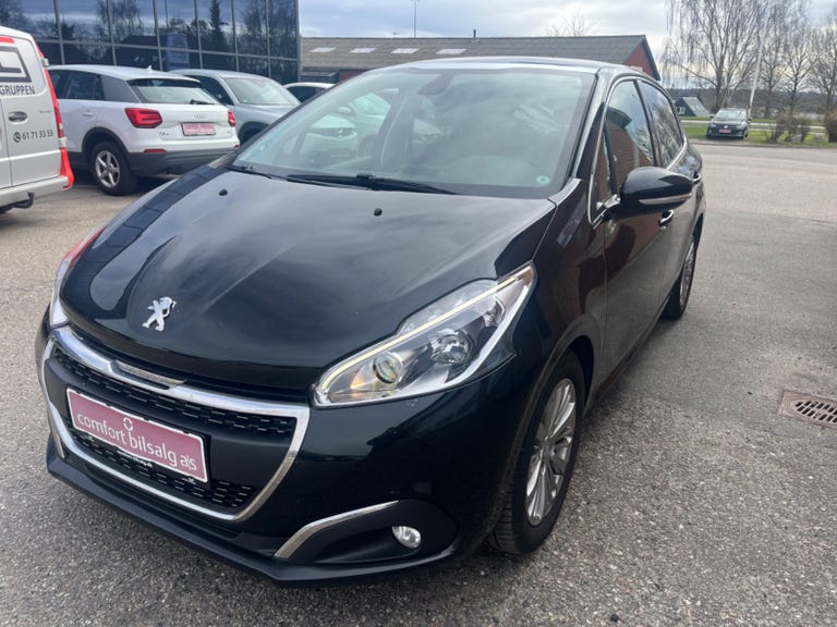 Peugeot 208 BlueHDi 100 Prestige